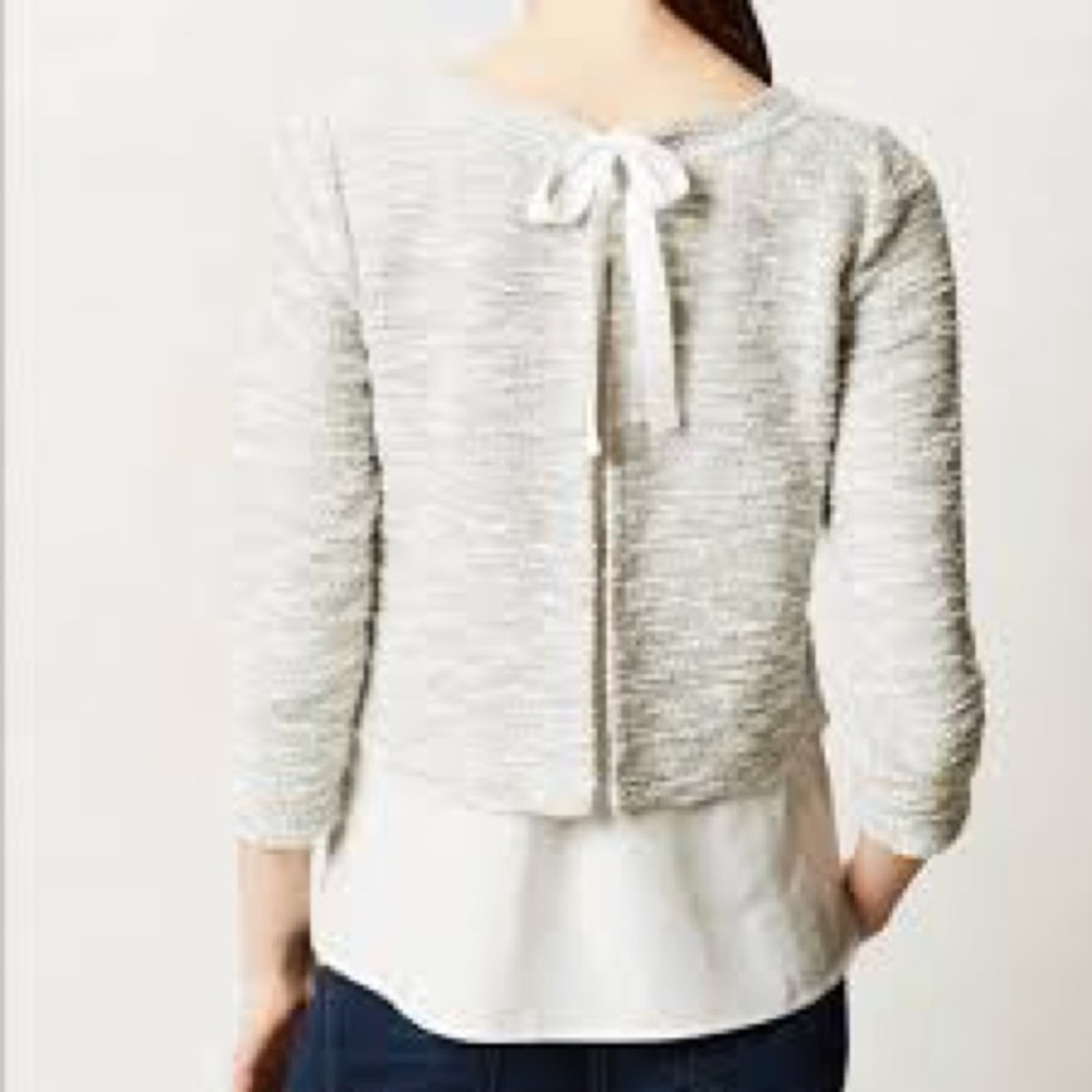 ANTHROPOLOGIE  Janie Layered Gray and White Pullover Sweater- Size Large